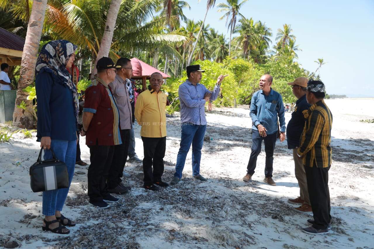Pj. Bupati Buton Kunjungi Desa Wisata Wasuemba